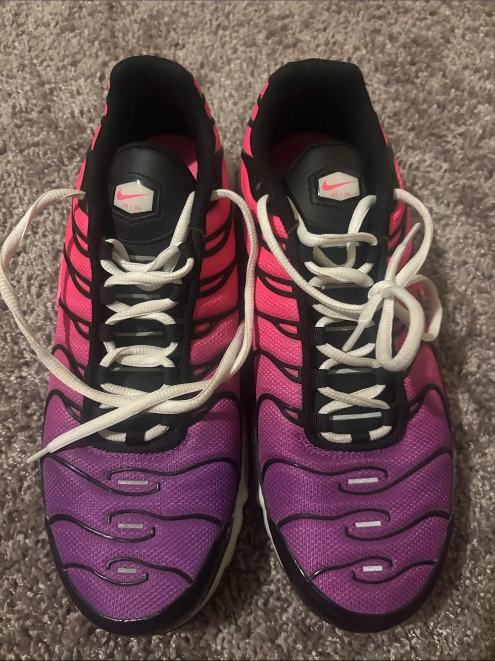 Nike Women's Pink to Purple Gradient Running Sneakers